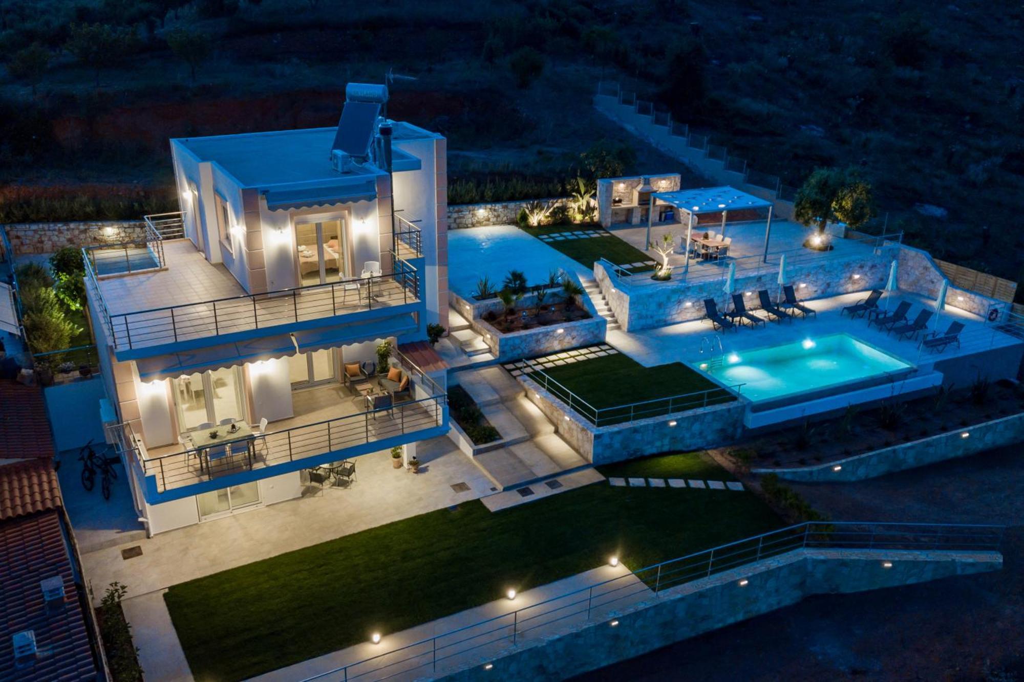 Villa Oasis Galatás Екстериор снимка